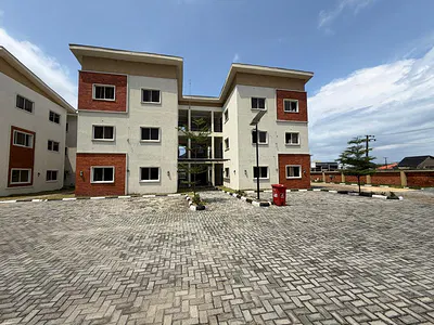 Well Built 1 Bedroom Apartment