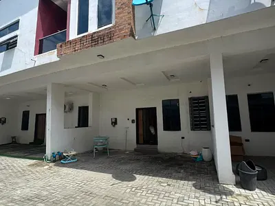 Luxury 3-Bedroom Terrace Duplex with Excellent Facility