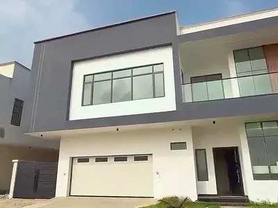 5 Bedroom with BQ, Indoor Garage, Private Pool