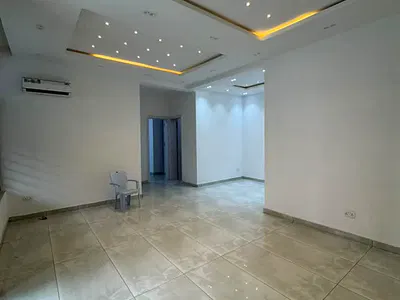 Luxury 3-Bedroom Flat with Excellent Facility