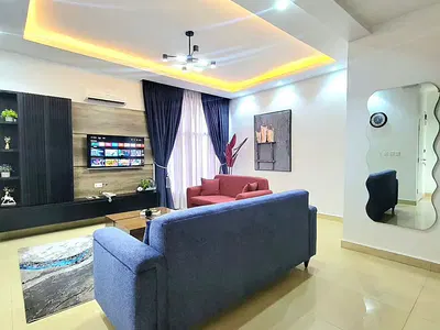 Brand-New Luxury 1-Bedroom Apartment