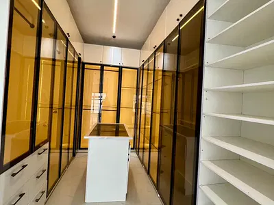 Gorgeously Finished Luxury 5 Bedroom Fully Detached Duplex