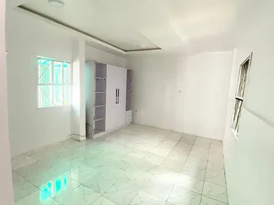 Self Contained