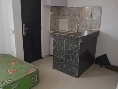 Compact Studio Apartment (Video)