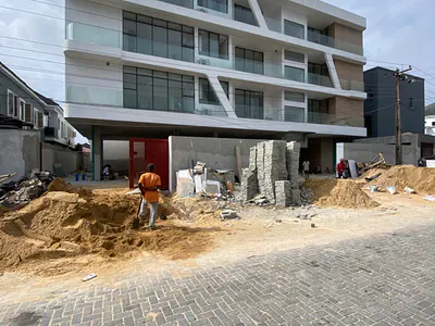2 Bedroom Apartment with Elevator, Gym