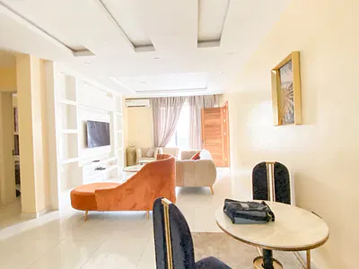 Unfurnished 2 Bedroom Apartment