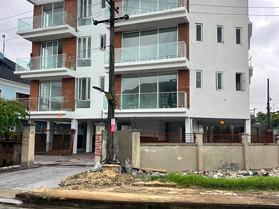 Luxury Spacious 2 Bedroom Apartment