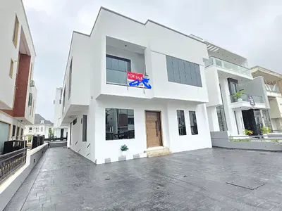 5 Bedroom Fully Detached Duplex with Swimming Pool and Cinema