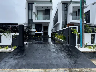 Premium 5 Bedroom Detached Duplex with BQ