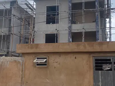6 Bedroom Fully Detached Duplex