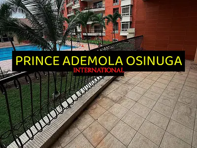Centrally Located High Class 4 Bedroom Apartment, with Full Amenities