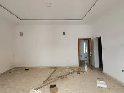 Spaciously Built 4 Bedrooms Terraced Duplex with BQ