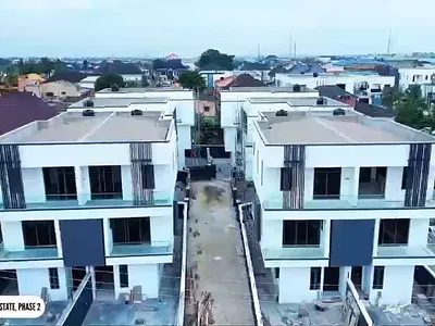 5 Bedroom Semi-Detached with BQ