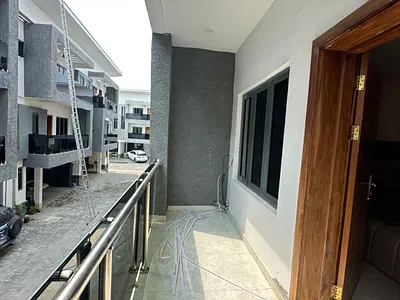 Elegant Luxury 2-Bedroom Maisonette (Duplex Layout)