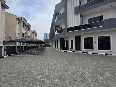 Exquisitely Finished Serviced 4 Bedroom Terrace with a Room BQ