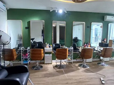 Luxury Spa and Saloon