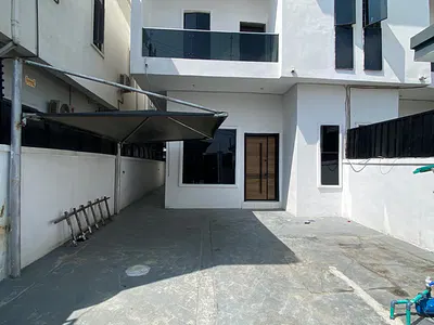 4bedrooms Semi Detached Duplex with BQ Available