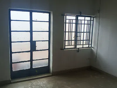 3 Rooms Office Space