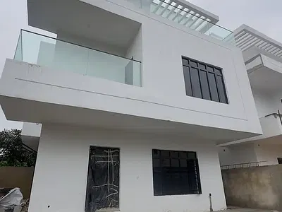 Contemporary 4 Bedroom Duplex with Smart Home Automation — Off Gbalajam Road, Woji, Port Harcourt, Rivers