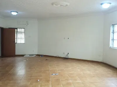 Spacious 3 Bedroom Duplex