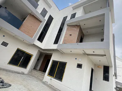 Luxury 4 Bedroom Terrace Duplex with Amazing Finishing