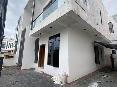 Exquisite Luxury 4 Bedroom Detached Duplex