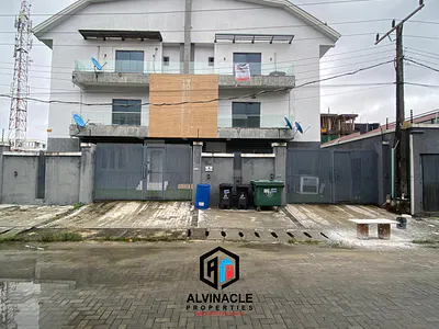 Lovely 3 Bed Penthouse