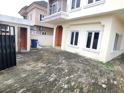 Fully Detached and Spacious 5-Bedroom Duplex
