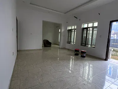 3bedroom Flat