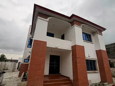 Brand New 3-Bedroom Flat Apartment