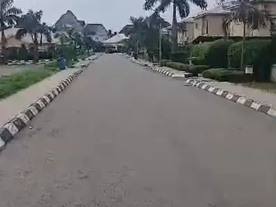 4 Bedrooms Fully Detached Duplex with 2 Selfcontained BQ in an Estate