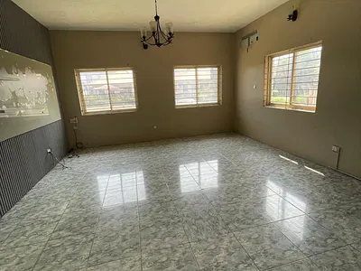 Large and Spacious Semi-Detached 4 Bedroom Duplex BQ