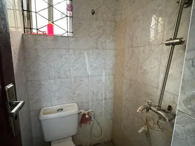 Spacious Studio Apartment with Balcony