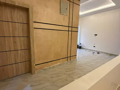 Newly Renovated 4 Bedroms Semi Detached Duplex