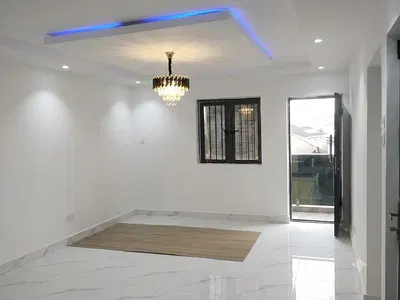A Newly Built 2 Bedroom (Upstairs) with Modern Features