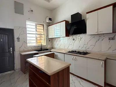 Spaciously 4 Bedroom Semi-Detached Duplex