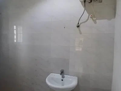 Specious 2 Bedroom Apartment