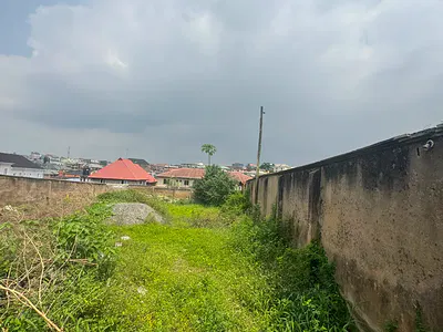 A Vacant Plot of Land in a Secured and Serene Environment