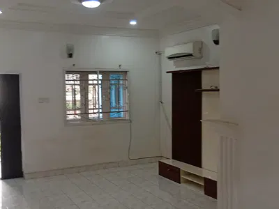 Well Finished, Serviced 2 Bedroom Flat with Acs and Gen