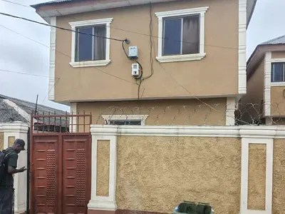 Duplex with Several Rooms