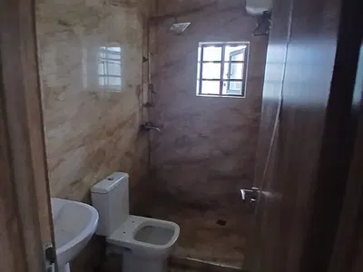 Massive Clean 1 Room