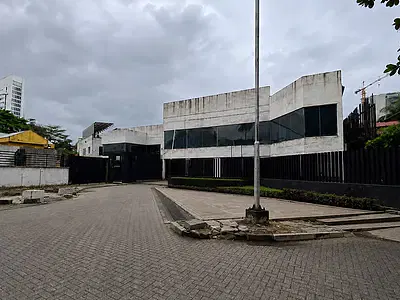 Vacant, Well Built and Fully Functional Office Building on 1, 012SQM Land