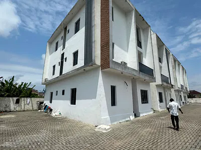 Luxury 3 Bedroom Apartment