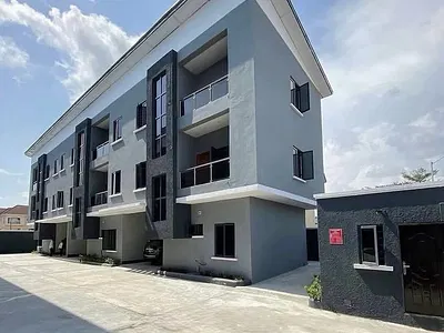 4 Bedroom Terrace Duplex with BQ