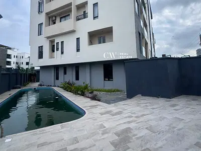 4 Bedroom Apartment and Terrace