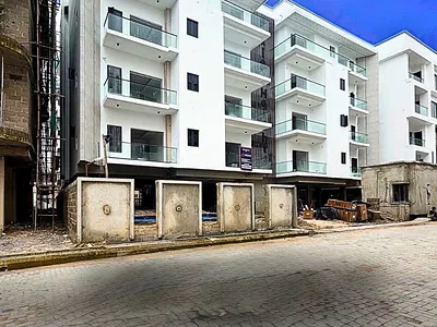 Well Built 3 Bedroom Apartment Units with En-Suite and Swimming Pool