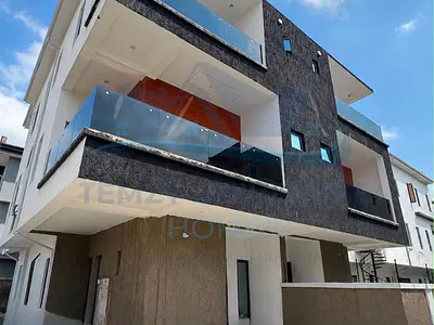 Fantastic Built 4 Bedroom Semi Detached Duplex with BQ