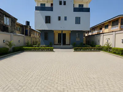 Exquisitely Built 4 Bedroom Semi Detached Duplex Plus BQ in a Haven Es