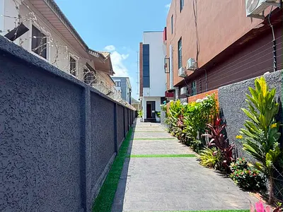 5 Bedroom Fully Detached Duplex with BQ