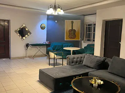 Well Maintained 3 Bedroom Flat Apartment